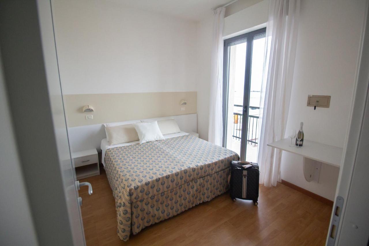 Hotel Morri Bellaria-Igea Marina Exterior foto