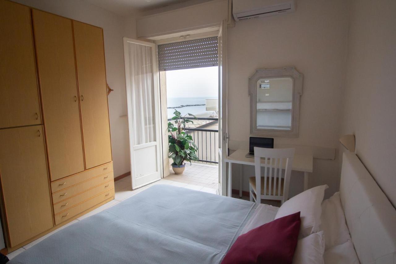 Hotel Morri Bellaria-Igea Marina Exterior foto